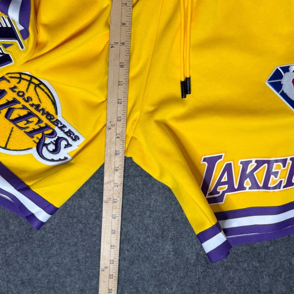 Pro Standard Los Angeles Lakers NBA Shorts Yellow Mens XL BLL354107FL New